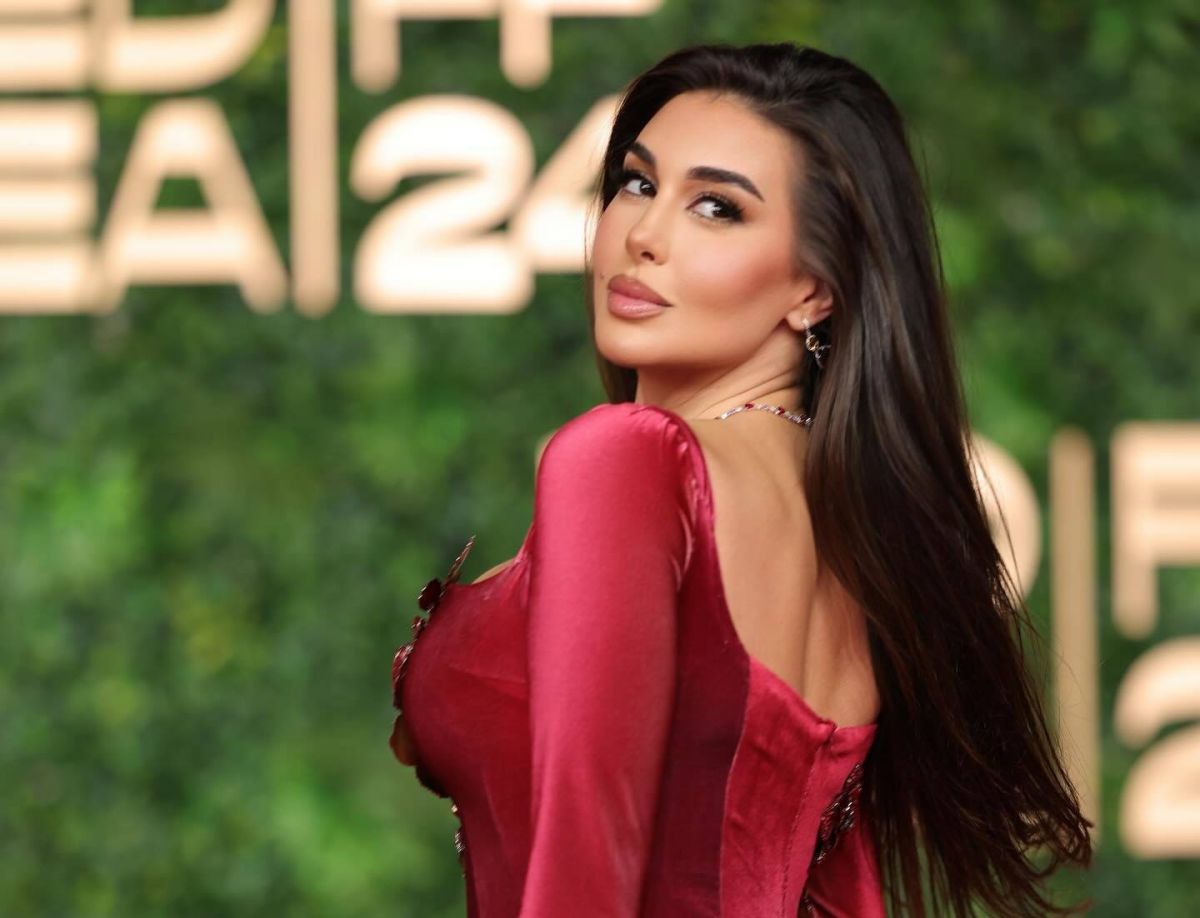 ياسمين صبري تعلّق على تأديتها العمرة بكلمات مؤثرة