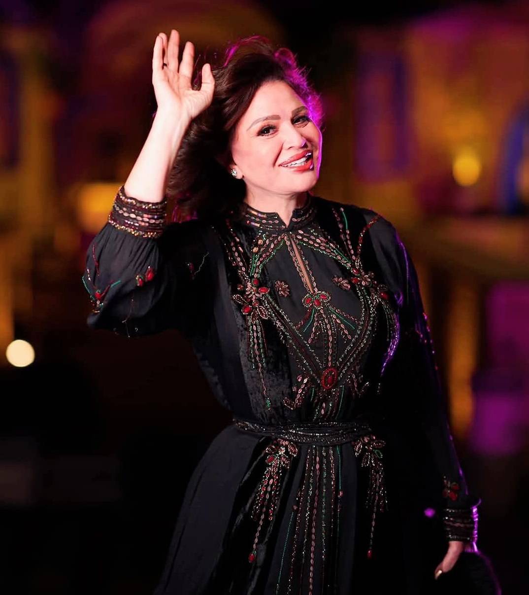 إلهام شاهين تحتفل بعيد ميلاد شقيقها برسالة خاصة (فيديو وصور)