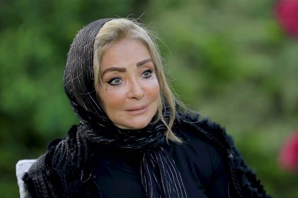 شهيرة تشن هجوماً شرساً على منتقدي الفنانين