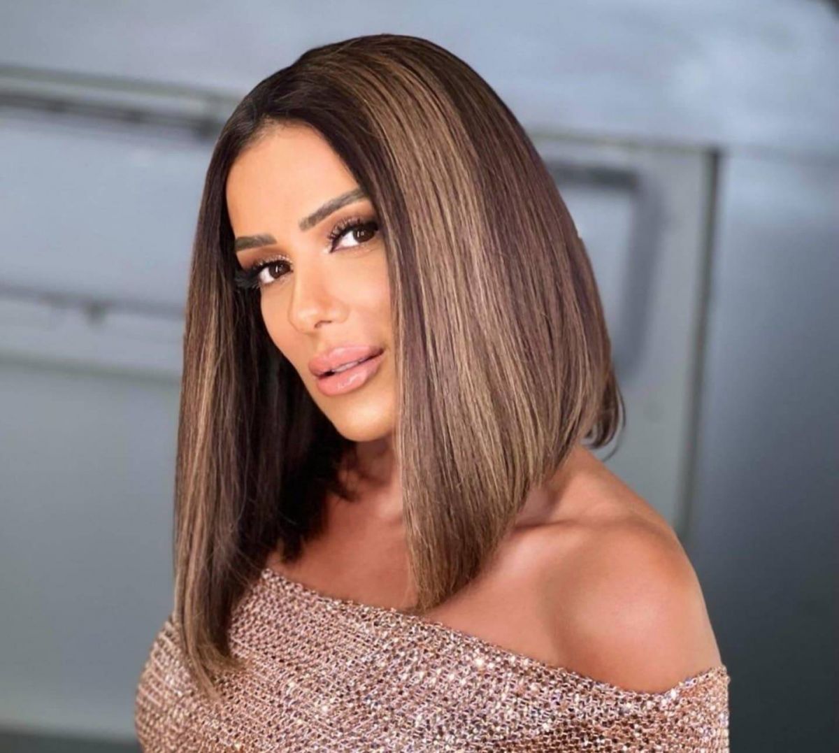 إنجي المقدم تعتذر وتوضح حقيقة إجرائها عملية تجميل (فيديو)