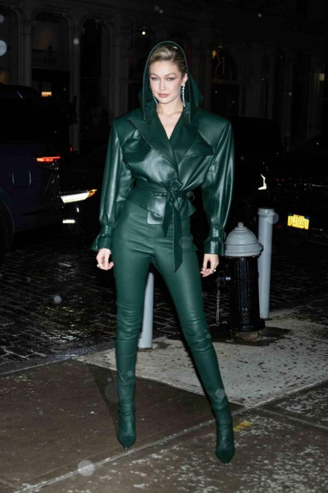 جيجي حديد مهووسة بموضة الجلد: ماذا يكشف عن شخصيتها وأسلوبها الفريد؟