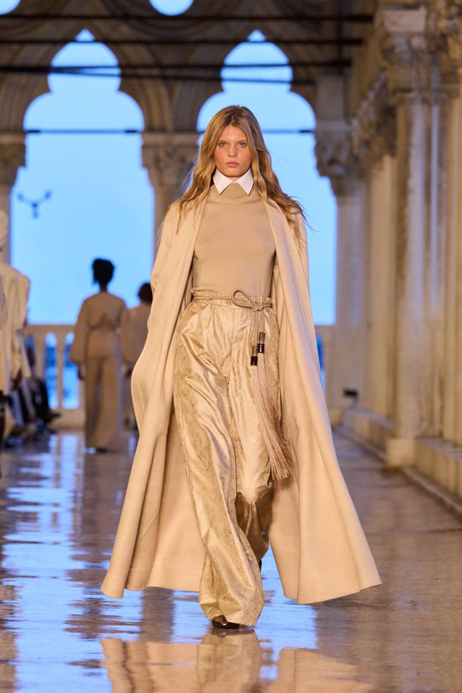 Max Mara Resort 2025 Max Mara Resort 2025