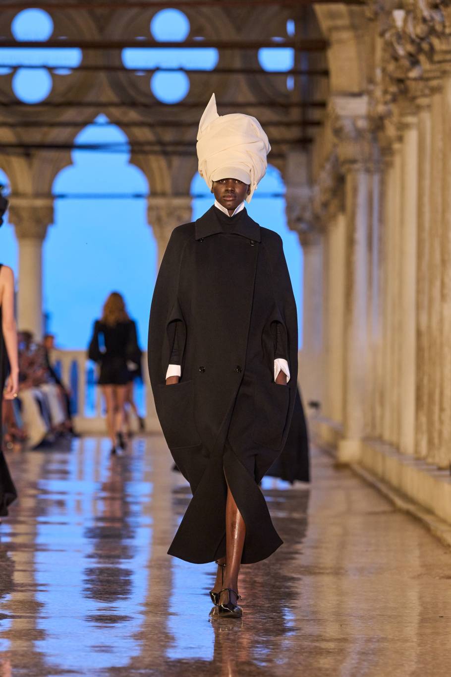Max Mara Resort 2025 Max Mara Resort 2025