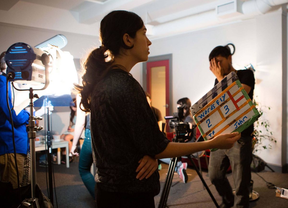 مرض غامض يهدّد نجل فنان مصري