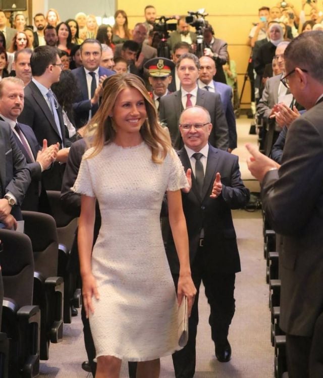 أسماء الأسد بأسلوب كلاسيكي 