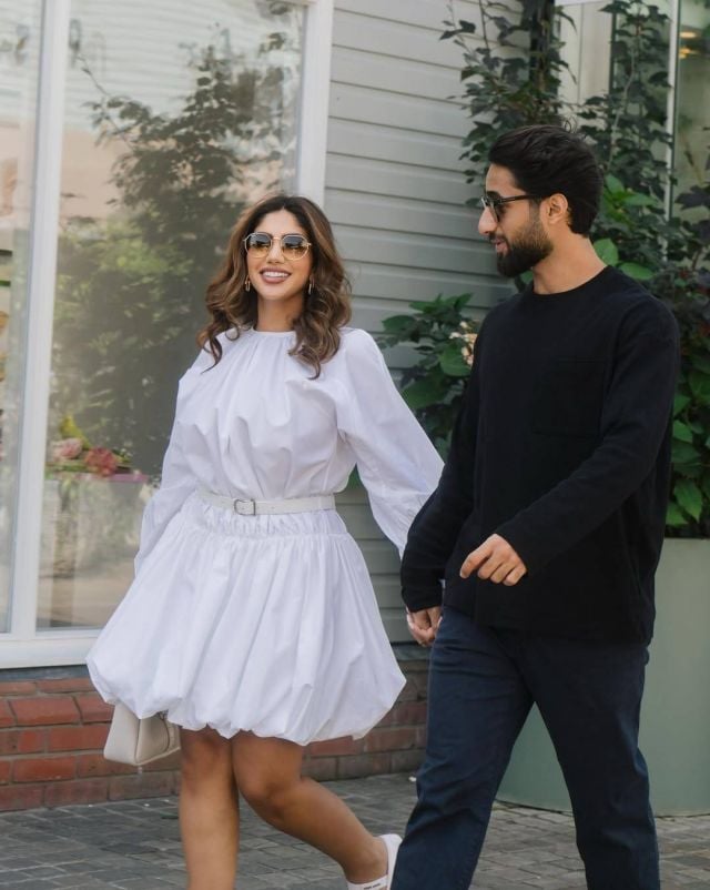 نور ستارز وخطيبها نور ستارز وخطيبها