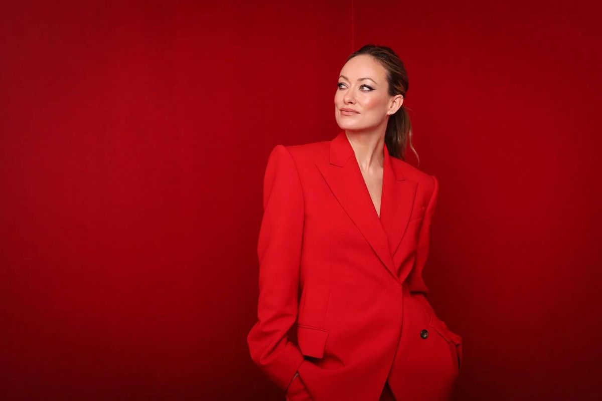 اختاري إطلالاتك الكاجوال الأنيقة بأسلوب النجمات