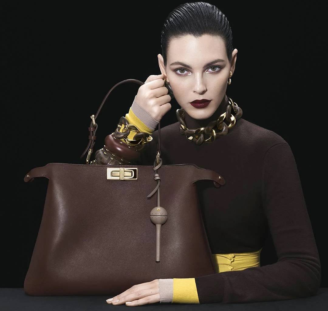 Fendi Peekaboo حقيبة تتجاوز حدود الموضة