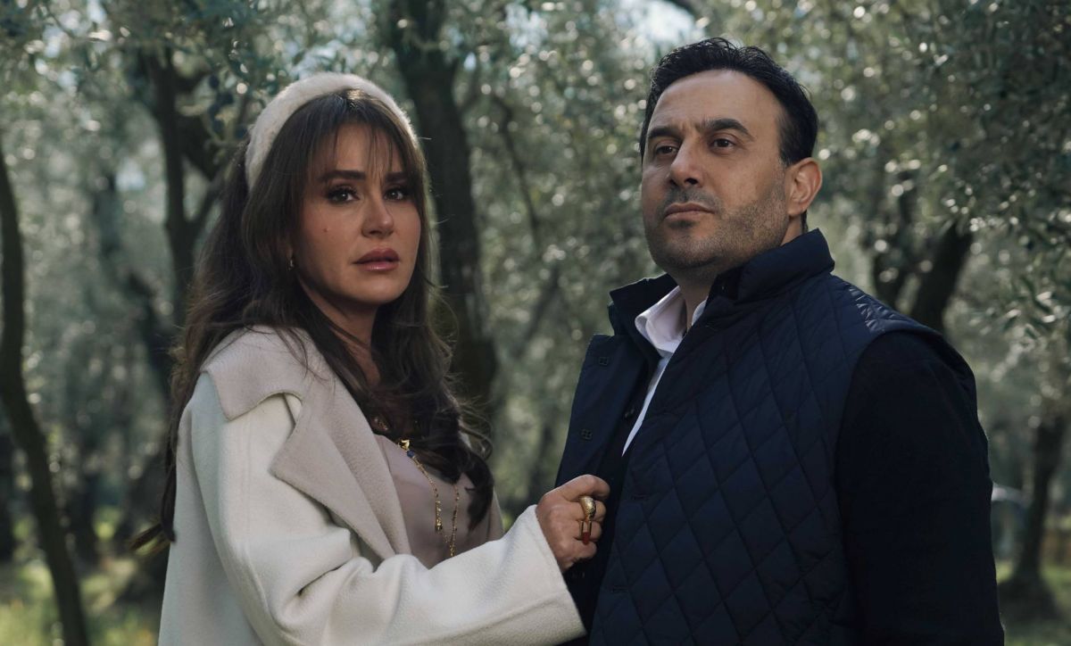 قصي خولي بوصلة رقص مع زميلته في كواليس 