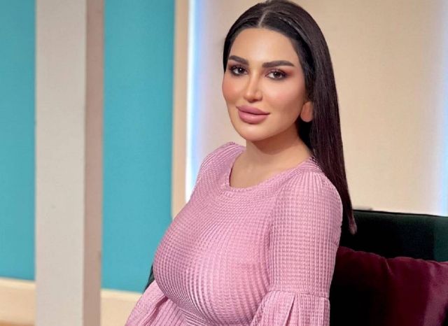 سارة نخلة توجه رسالة قاسية للرجال (فيديو)