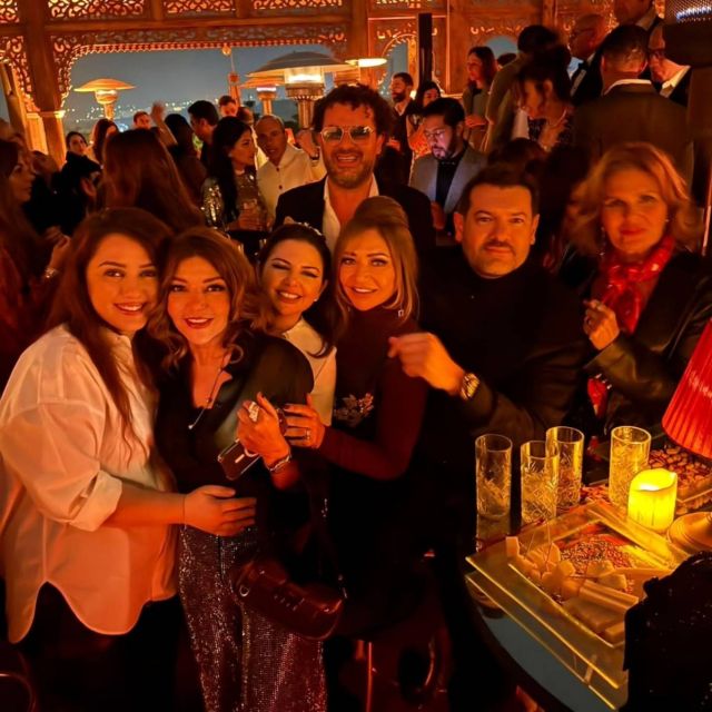 ليلى علوي وسميرة سعيد وكندة علوش ويسرا وعمرو يوسف في عيد ميلاد السعدي