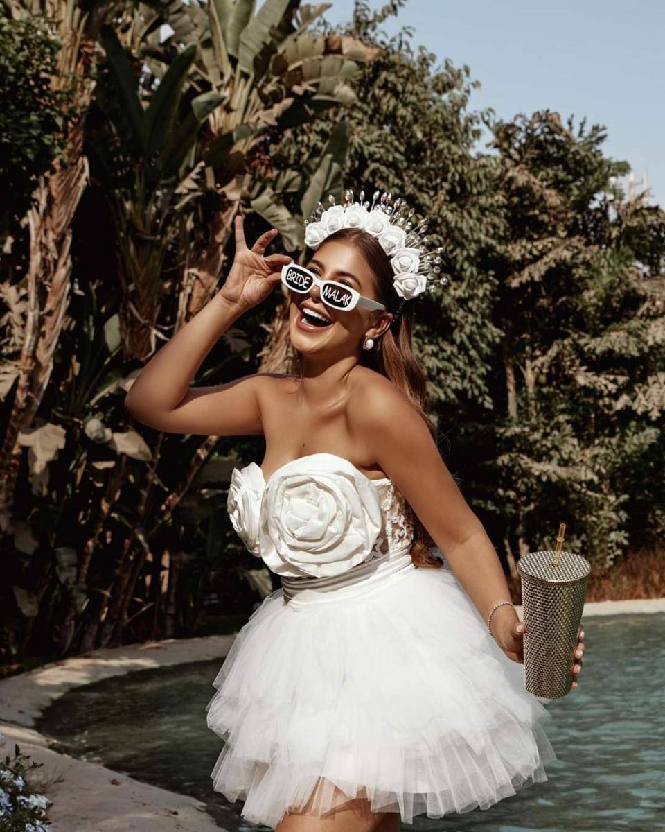 ملك قورة تحتفل... Birthday girl