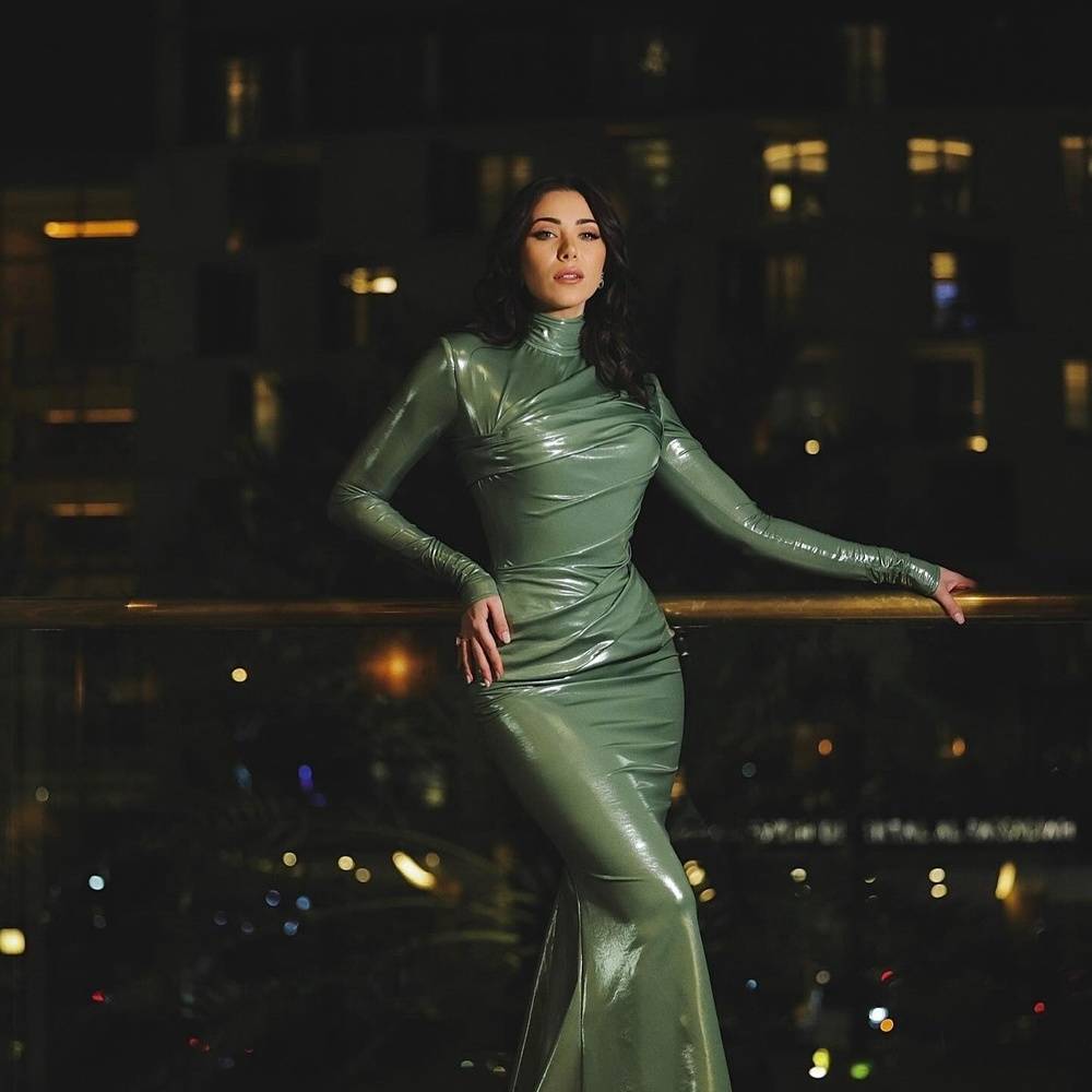 إطلالات مبتكَرة وتفاصيل زائدة للنجمات في نسخات Joy Awards السابقة