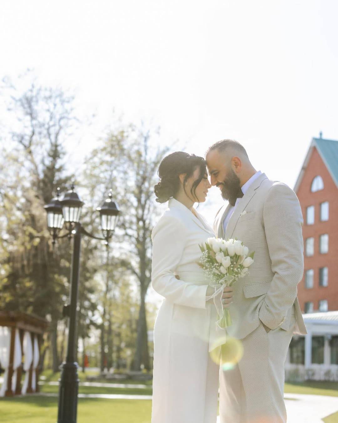 نجمة لبنانية تكشف عن جنس مولودها المنتظر بطريقة مميزة (فيديو)