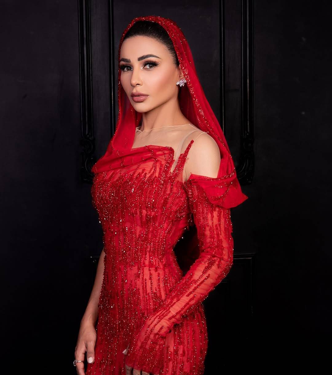 مهيرة عبد العزيز في حفل طلاقها.. فستان أبيض ومكياج فراشة - صور 3 472763448 18482149765058515 99669275758429109 n 331779