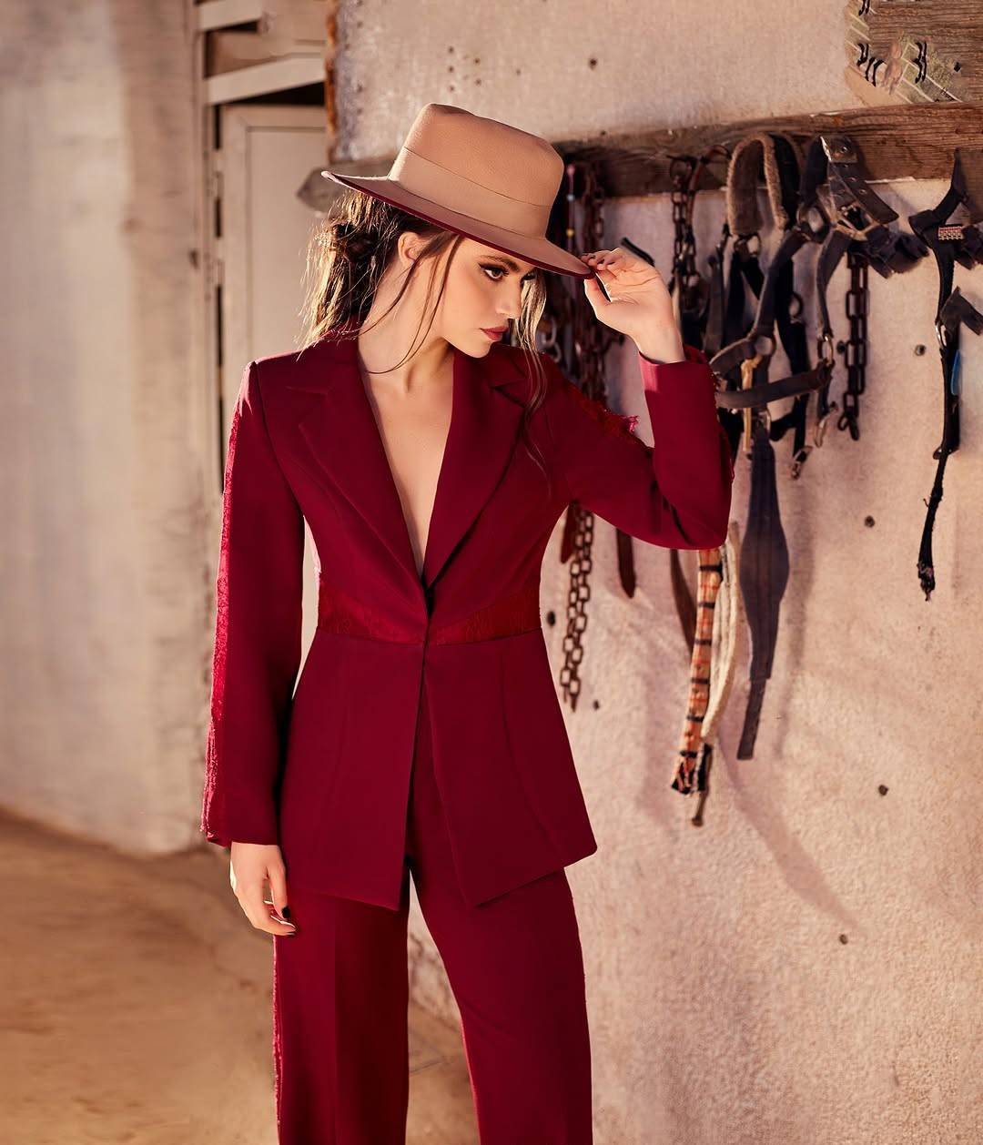 إطلالة السيدة الأولى في لبنان نعمت عون: أناقة كلاسيكية من تصميم داليدا عياش