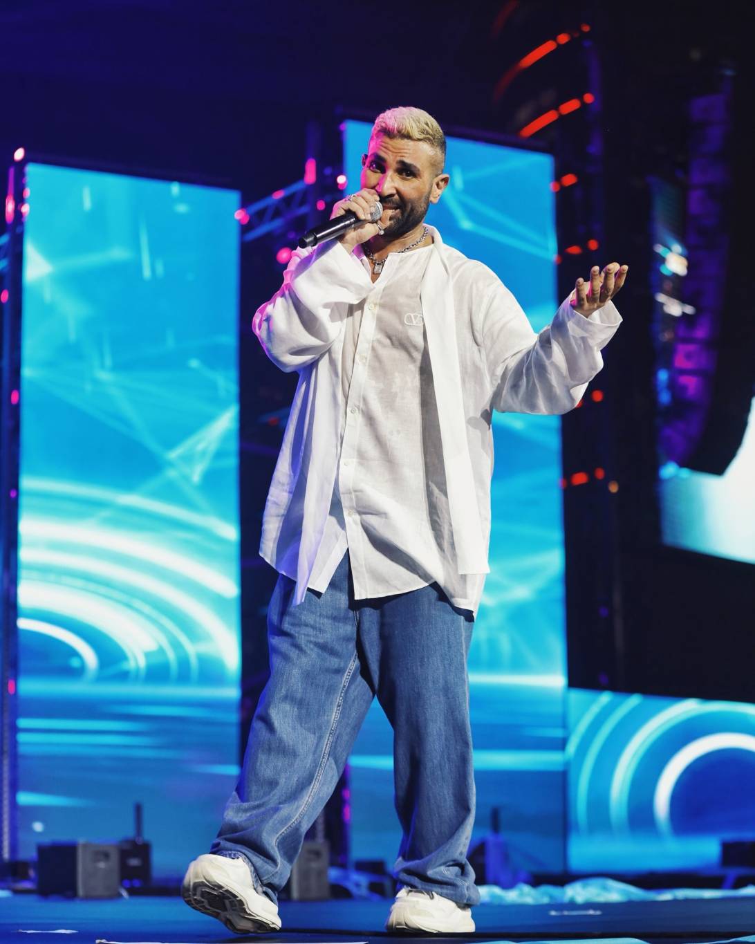 أحمد سعد يتحدث عن تحقيق حلمه ويشوق جمهوره لألبومه الجديد (فيديو)