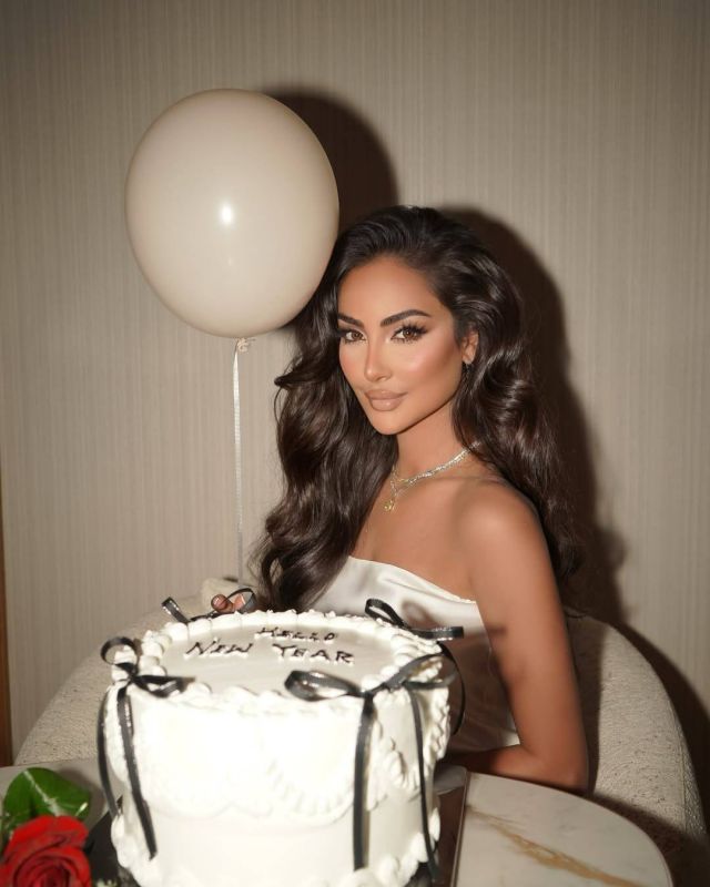 نور الغندور 