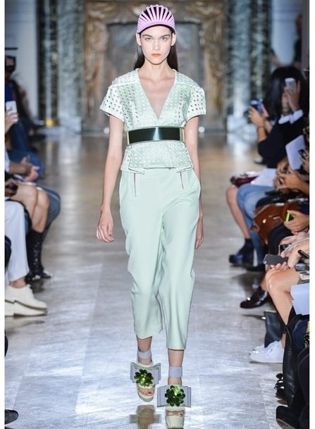 John Galliano من عروض باريس لربيع وصيف <strong>2014</strong>