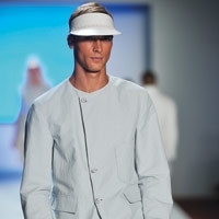 لاكوست Lacoste تقدّم الأناقة المريحة