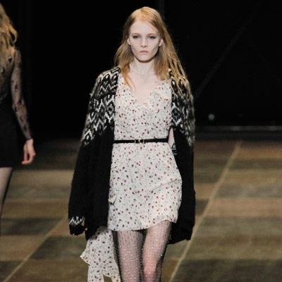 عرض Saint Laurent للأزياء الجاهزة لخريف وشتاء 2013-2014