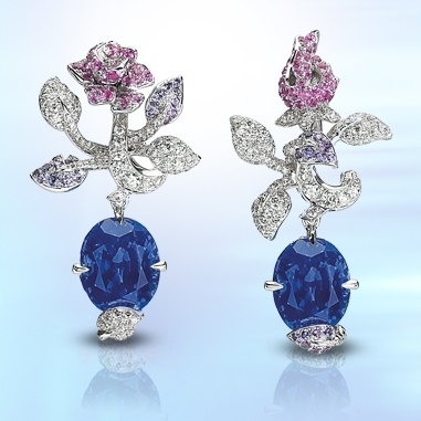 شيء من  الأزرق