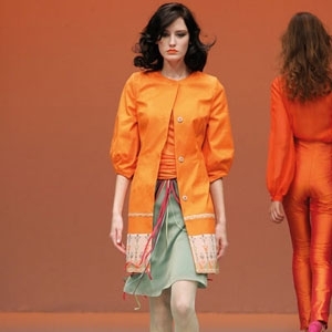 ماري بشارة قدّمت ومضات من بلاد النيل في فساتين عصرية