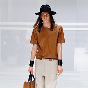 Dior Homme 'ليس أند مور'...