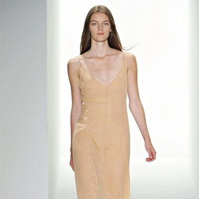 CALVIN KLEIN COLLECTION مجموعة ناعمة جدا...