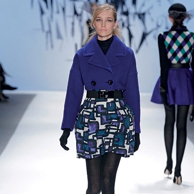 Milly... لإمرأة شابّة تحبّ المرح