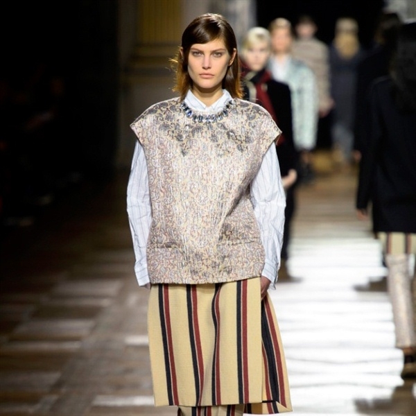 مجموعة Dries Van Noten للأزياء الجاهزة 2013-2014