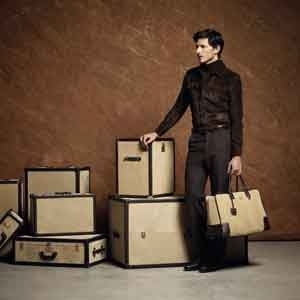 المجموعة الرجالية من 'لويفي' Loewe 