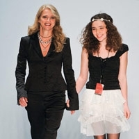 مجموعة Nanette Lepore...