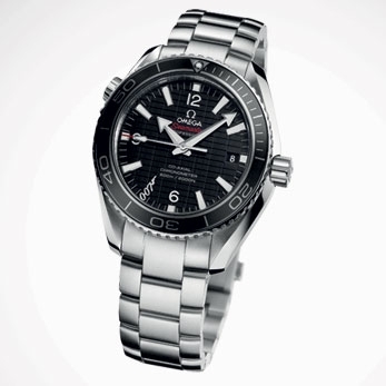 ساعة جايمس بوند الجديدة...