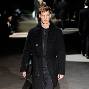 أزياء لوي فويتون Louis Vuitton للرجال...