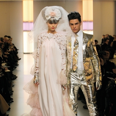 أزياء شانيل CHANEL