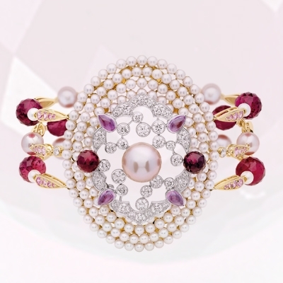 ربيع المجوهرات