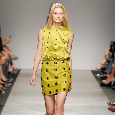 Mickey Mouse نجم عرض Iceberg 