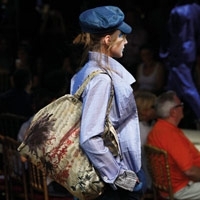 دار Vivienne  Westwood... إعادة تدوير