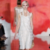 TORY BURCH... أخيراً، تقدّم عرض أزياء