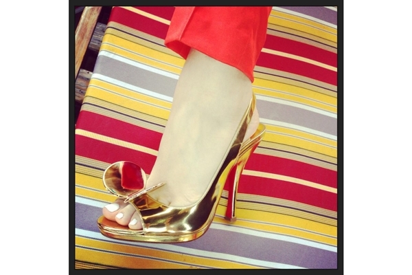 حذاء ميريام فارس