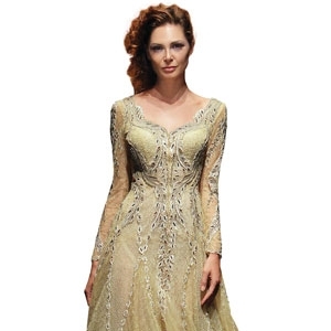 'لحظات' المصممة رندا سلمون تتخطى الزمن