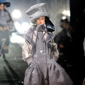 مجموعة جون غاليانو John Galliano للنساء