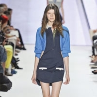 LACOSTE مع المصمّم Felipe Oliveira مقلوبة رأساً على عقب...