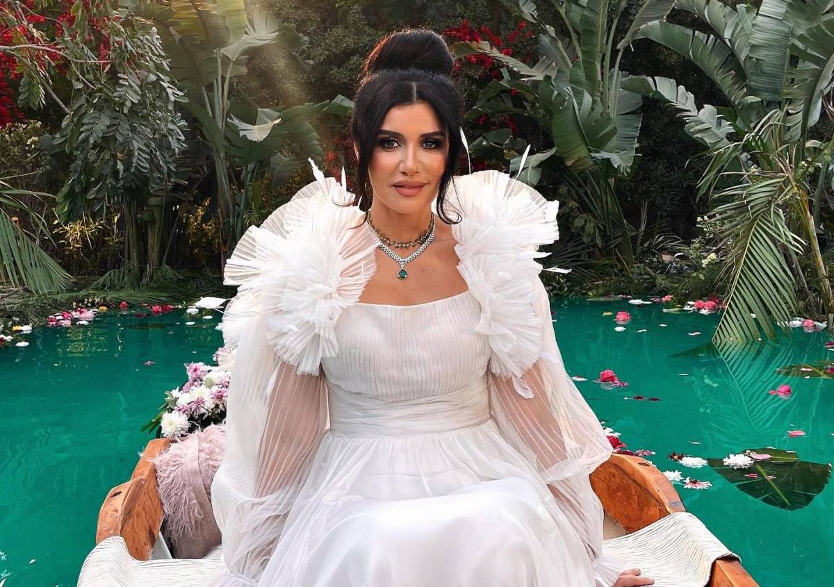 غادة عادل تَعِد جمهورها بمفاجأة في رمضان