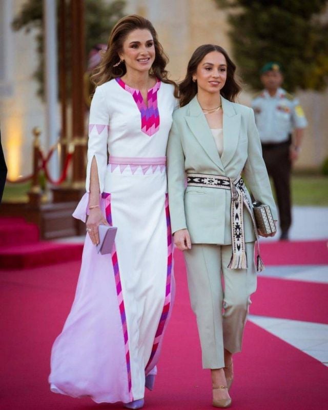 الملكة رانيا تعلن حمل الأميرة إيمان الأول