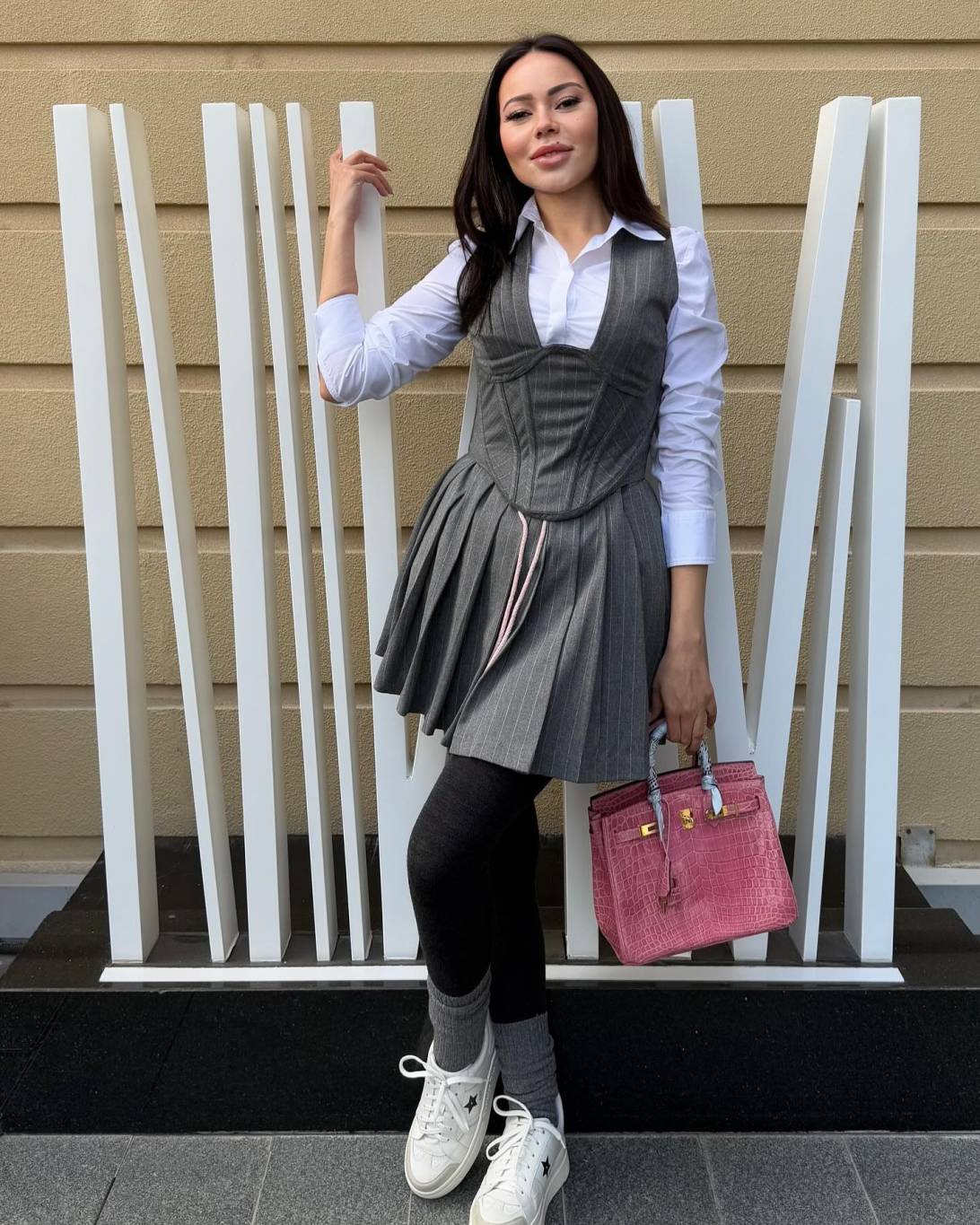 أسما إبراهيم تتعرّض للسحر والخيانة وتكشف عن صورة زوجها (فيديو)