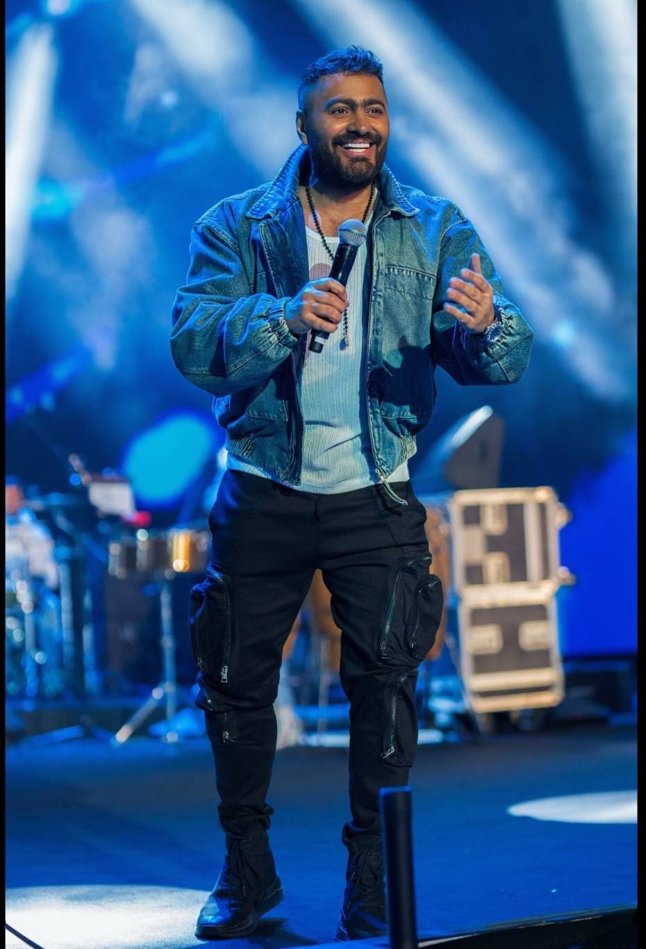 ظاهرة “بيزنس” النجوم... استثمار أم خوف من غدر الفن؟