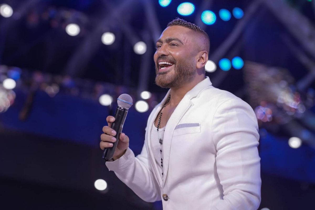 تامر حسني يكشف رد فعله على تحويل أغنيته إلى مهرجان (فيديو)