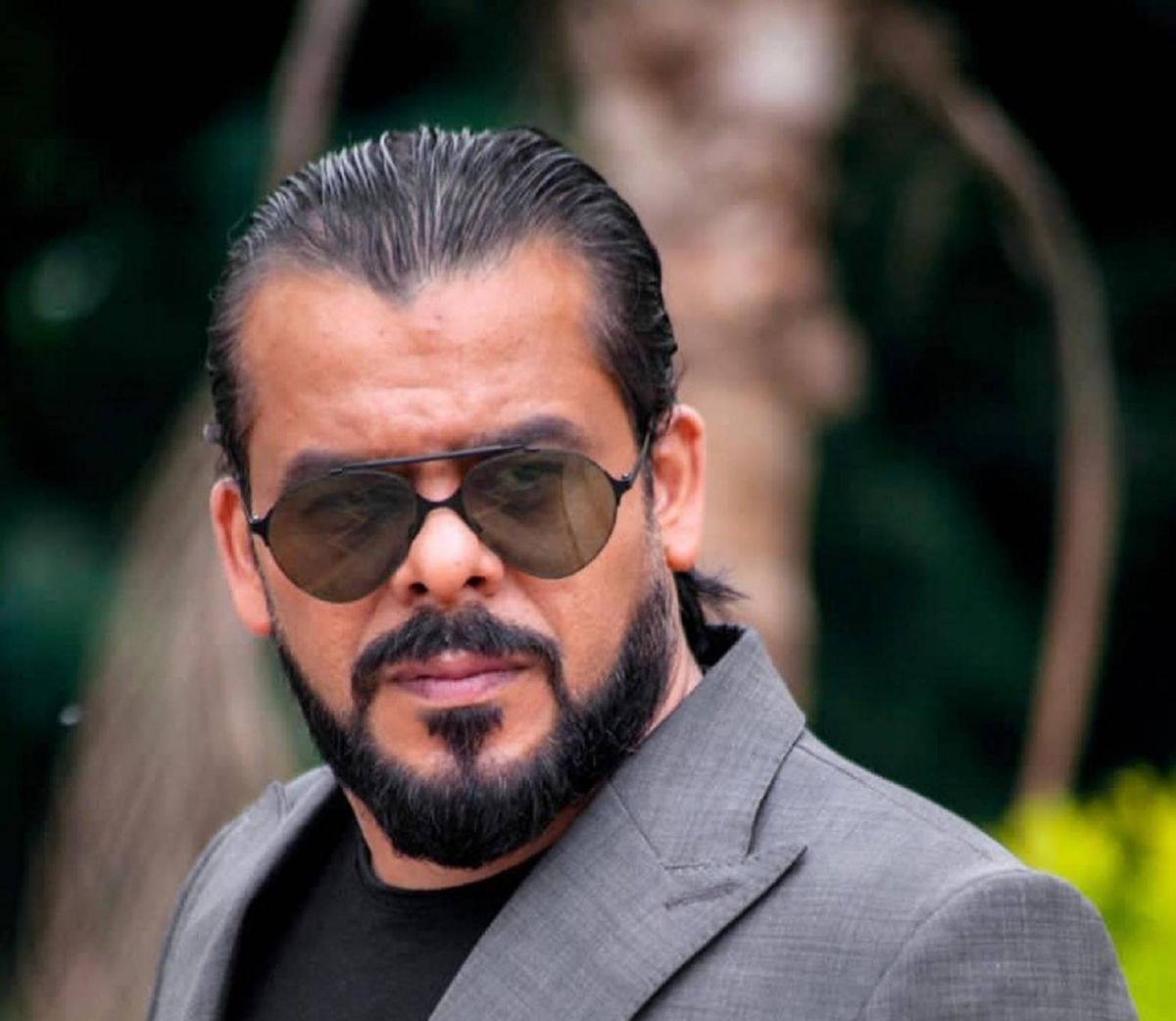 منذر رياحنة يتحدث عن تفاصيل أولى رواياته